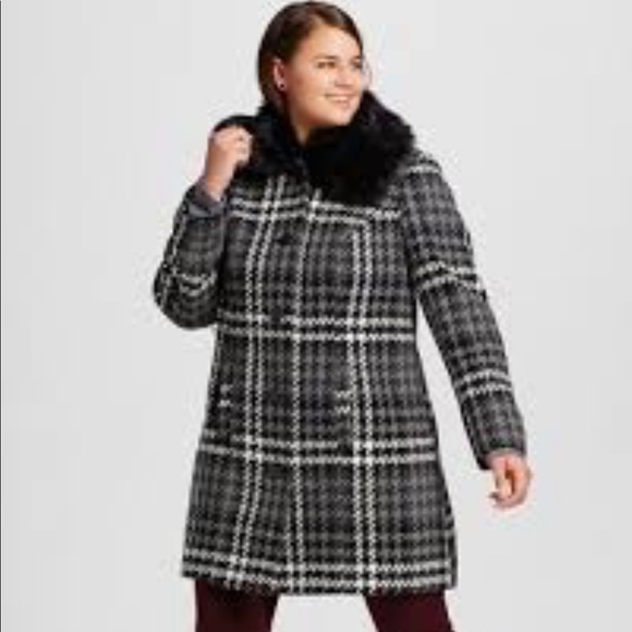 Women’s coat fur top - Picture 3 of 5